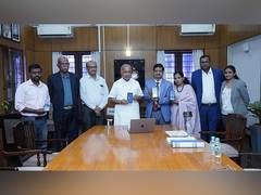 
      
      Minister N. S. Boseraju launches the Petologist App 
      
      