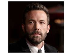 
      
      Ben Affleck laughs off 