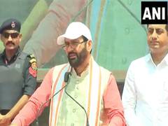 
      
      Haryana CM Nayab Singh Saini addresses ‘Tiranga Yatra’ 
      
      