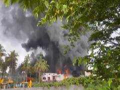 
      
      Massive Fire engulfs oil warehouse near Nelamangala
      
      
