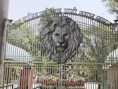 
      
      Uttar Pradesh: All zoos, safari parks temporarily shut
      
      