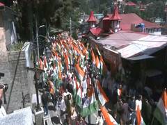
      
      Himachal BJP hold Tiranga Yatra in Shimla to honour armed forces 
      
      