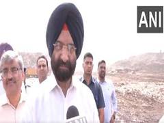 
      
      Delhi Minister Manjinder Singh Sirsa visits Okhla landfill site 
      
      