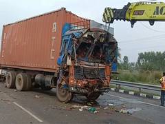 
      
      Andhra: Multi-vehicle collision on Singupuram highway
      
      