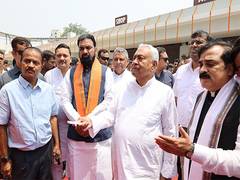 
      
      Bihar CM inaugurates Multi-modal Hub and Subway in Patna
      
      