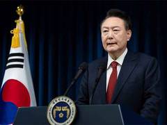 
      
      South Korean ex-President Yoon Suk Yeol quits People Power Party
      
      