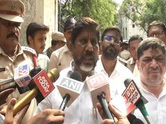 
      
      Telangana Dy CM announces Rs 5 lakh ex-gratia for Hyderabad fire
      
      