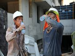 
      
      Drinking more water may lower risk of high blood pressure
      
      