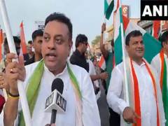 
      
       Dy CM Pravati Parida, Sambit Patra participate in Tiranga Yatra
      
      