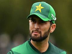 
      
      Babar, Rizwan, Shaheen miss out as Pakistan name 16-player squad 
      
      