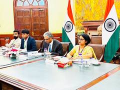 
      
      India participates in IORA Meeting, adopts Colombo Communiqué
      
      