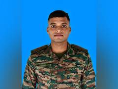 
      
      Lt Shashank Tiwari lays down his life saving comrade in Sikkim
      
      