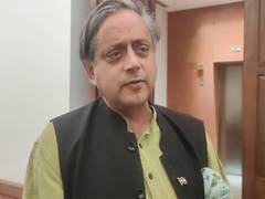 
      
      Not there to argue, but explain clearly: Shashi Tharoor
      
      