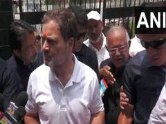 
      
      J-K: Rahul Gandhi visits Pak shelling-affected Poonch
      
      