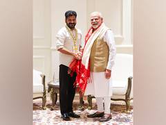 
      
      Telangana CM Revanth Reddy meets PM Modi; discusses need for rapid urban transformation
      
      