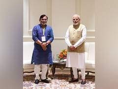 
      
      Administrator of Dadra & Nagar Haveli and Daman & Diu meets PM
      
      