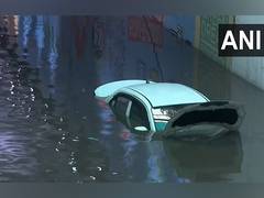 
      
      Delhi govt orders immediate suspension of JE after water-logging
      
      