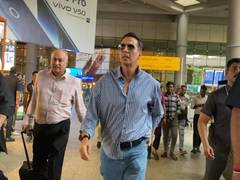 
      
      Akshay Kumar keeps it cool with a classic blue shirt and denim 
      
      