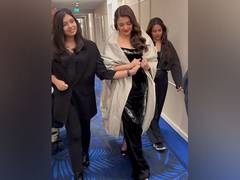 
      
      Cannes: Aishwarya’s love for Aaradhya is sure to win your heart
      
      