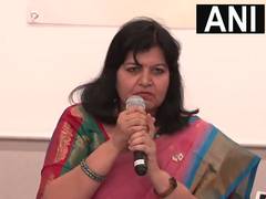 
      
      BJP MP Aparajita Sarangi addresses the Indian community in Seoul
      
      