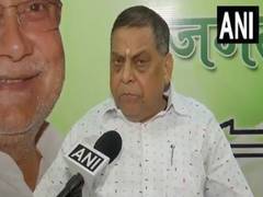 
      
      “Cancel his membership”: JDU leader Neeraj Kumar on Tej Pratap
      
      