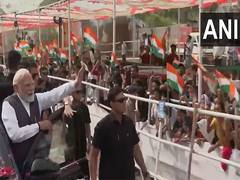 
      
      PM Modi holds roadshow in Bhuj
      
      
