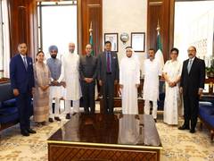 
      
      All-party delegation meets Kuwait's Deputy PM
      
      