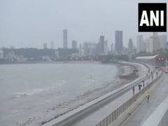 
      
      Mumbai: IMD forecasts cloudy sky with heavy rain to persist
      
      