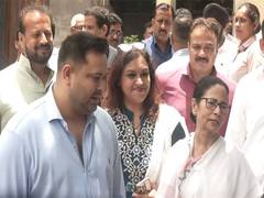 
      
      Tejashwi Yadav welcomes baby boy, Mamata extends warm wishes
      
      