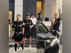 
      
      MUFC players Harry Maguire, Diogo Dalot, Andre Onana in Mumbai
      
      