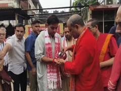 
      
      Akash Ambani offers prayers at Kamakhya Temple 
      
      