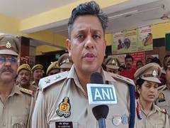 
      
      UP: 4 killed, 15 injured as private bus overturns in Jaunpur
      
      