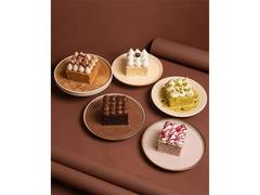 
      
      Deliure Unveils Exclusive Tres Leches Cakes for Mumbai’s Dessert 
      
      