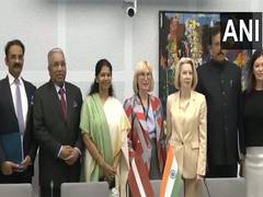 
      
      All-party delegation holds meeting with Latvian parliamentarians
      
      