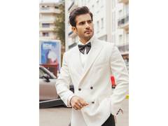 
    Karan Tacker on challenges faced by newcomers in film industry
    