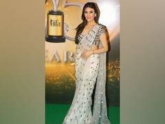 
      
      Riddhima Kapoor Sahni on her Bollywood debut
      
      