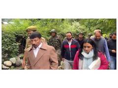 
      
      J-K: Assam Minister Atul Bora visits Pahalgam terror attack victi
      
      