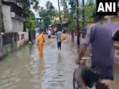 
      
      'People in low-lying, riverbank areas advised to stay alert'
      
      