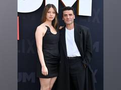 
      
      Oscar Isaac, Mia Goth debut teaser of  'Frankenstein'
      
      