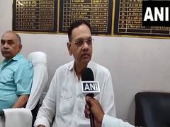 
      
      Bihar Govt running on ventilators: Cong after rape victim dies
      
      