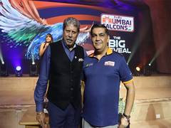 
      
      Kapil Dev and Ameet Gadhoke launch the jersey of SoBo Mumbai 
      
      