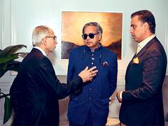 
      
      Tharoor's delegation arrives in Washington, briefed by Indian Env
      
      