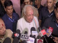 
      
      Bihar Governor urges not to politcise Muzaffarpur rape-murder
      
      