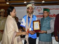 
      
      Governor felicitates Special Olympics Bharat athletes from HP
      
      