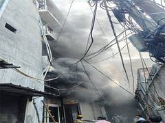 
      
       Fire breaks out at shop in Delhi's Chandni Chowk
      
      