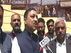 
      
      BJP MP Suresh Kashyap reviews central schemes at DISHA meeting
      
      