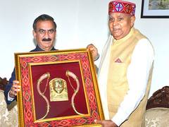 
      
      Himachal CM meets Vice President Dhankhar
      
      