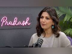 
      
      Sonali Bendre recalls welcoming Michael Jackson to India in 1996
      
      