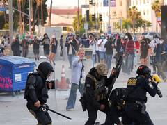 
      
      Federal govt will step in, says Trump amid tensions in Los Angele
      
      