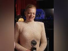 
      
      Sarah Snook wins Tony Awards for Best Actress in a play
      
      